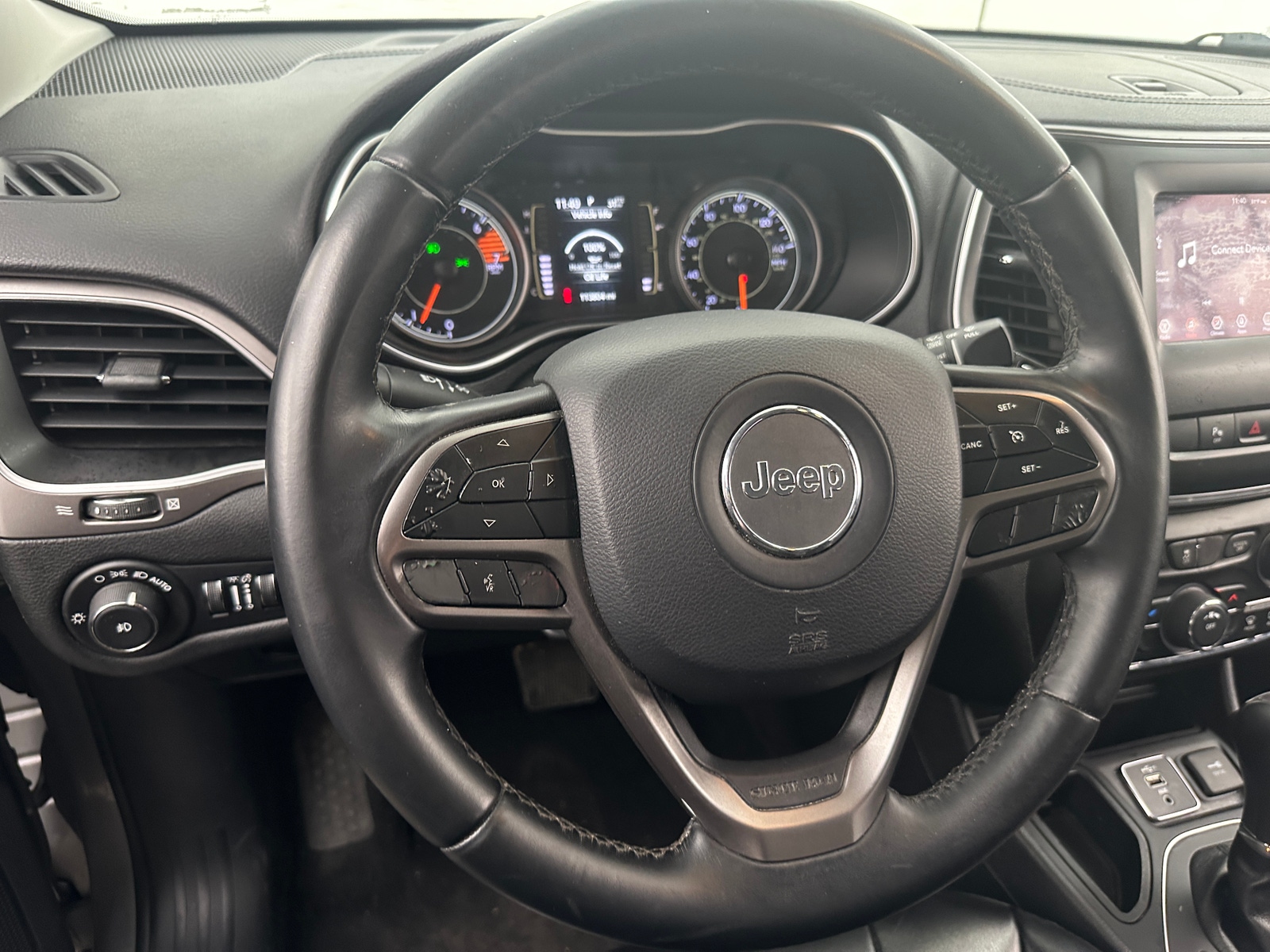 Thumbnail: 2019 Jeep Cherokee - 5