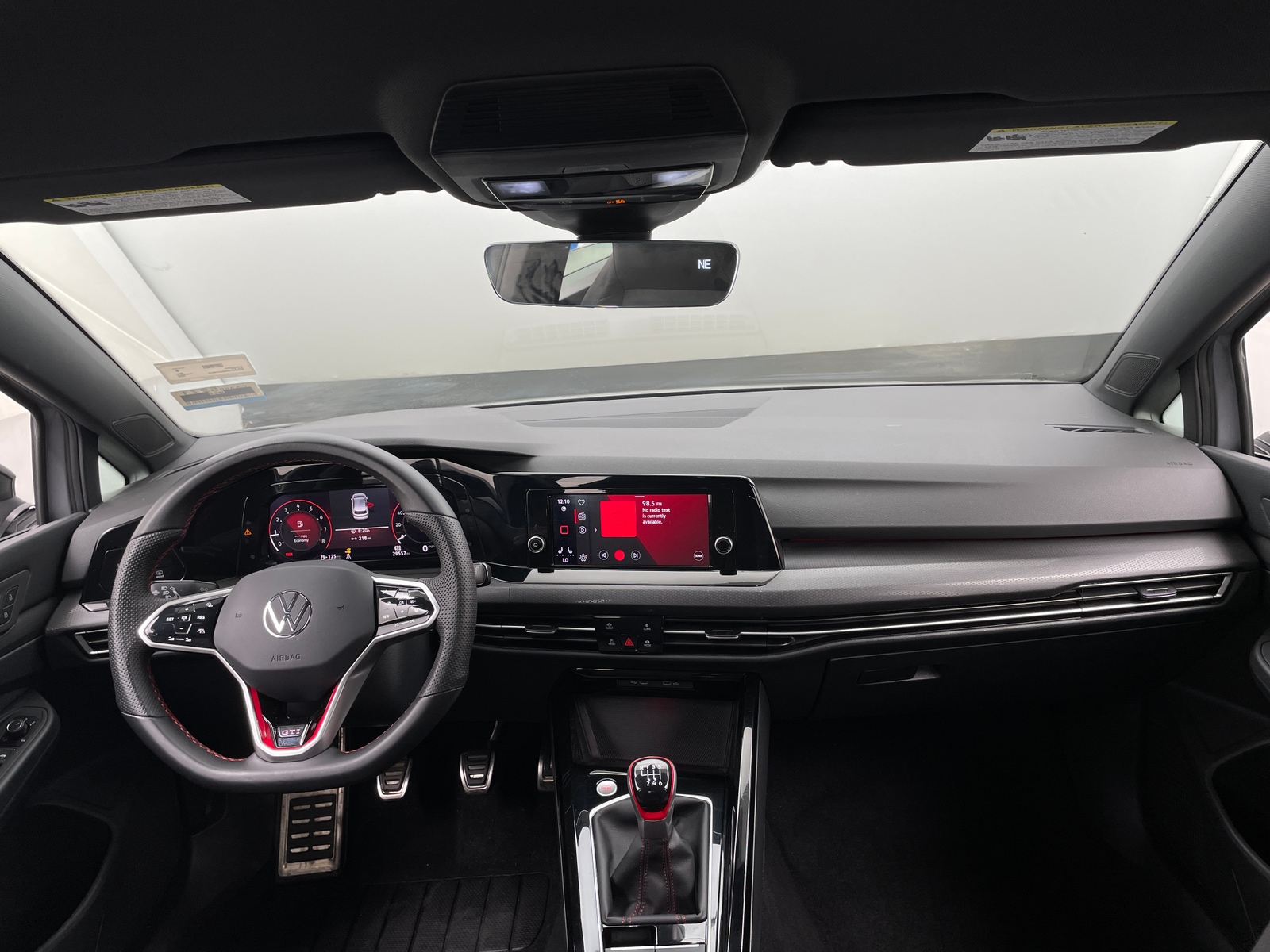 Thumbnail: 2024 Volkswagen Golf - 3