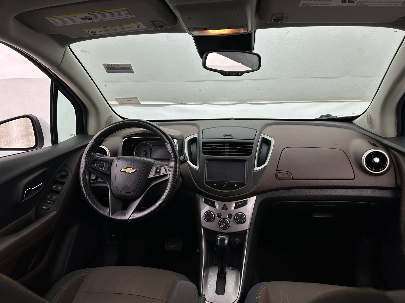 Thumbnail: 2016 Chevrolet Trax - 3