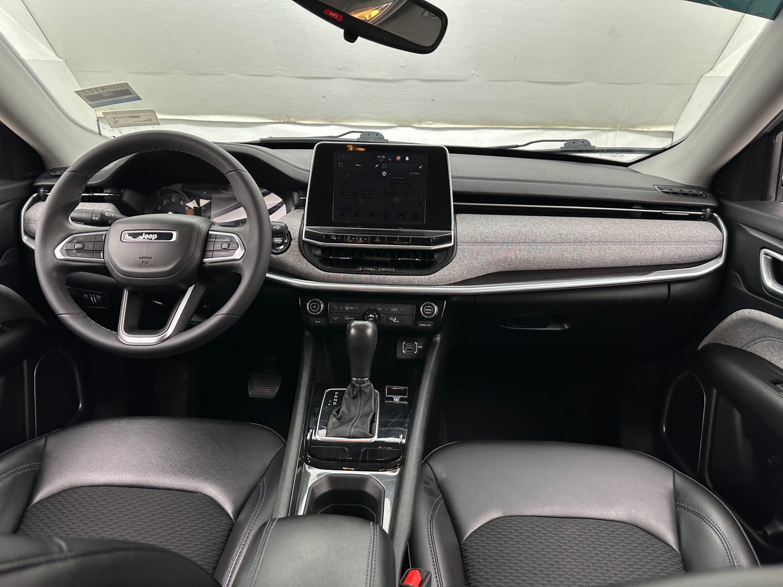 Thumbnail: 2022 Jeep Compass - 3