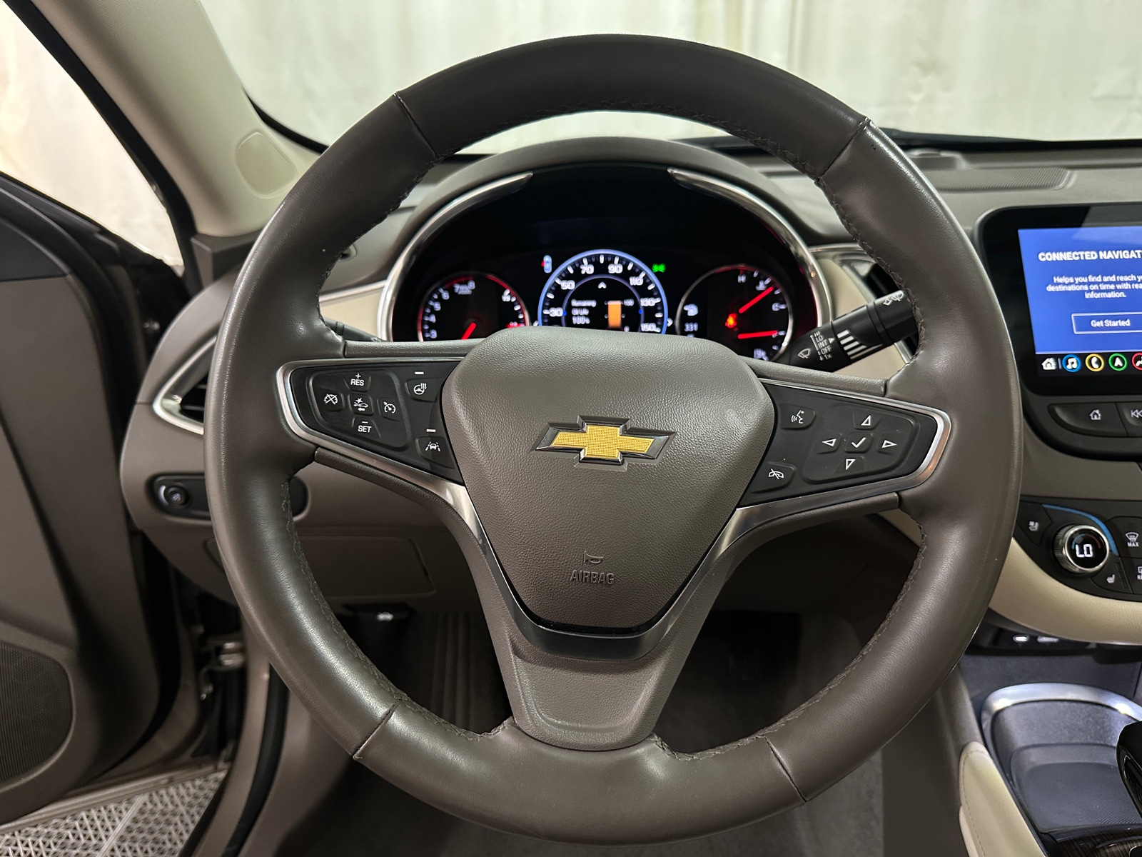 Thumbnail: 2024 Chevrolet Malibu - 4