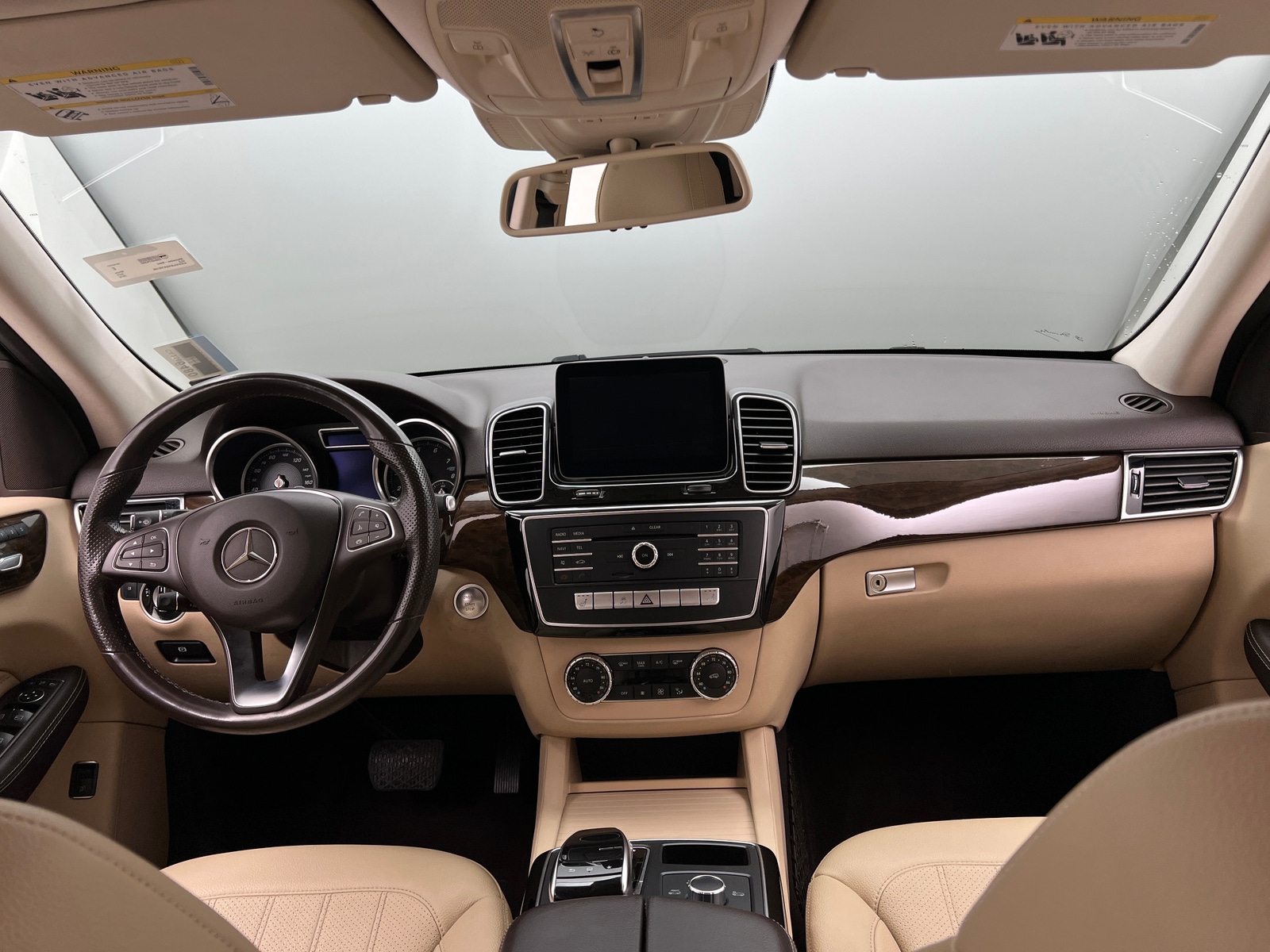 Thumbnail: 2016 Mercedes-Benz GLE - 2