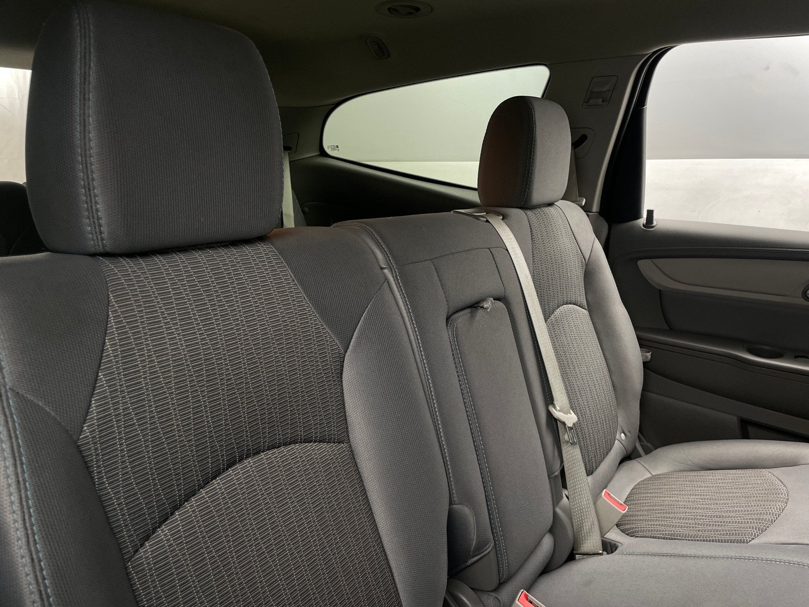 Thumbnail: 2017 Chevrolet Traverse - 6