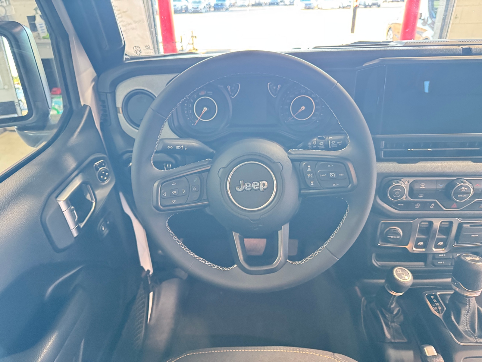 Thumbnail: 2025 Jeep Wrangler - 5