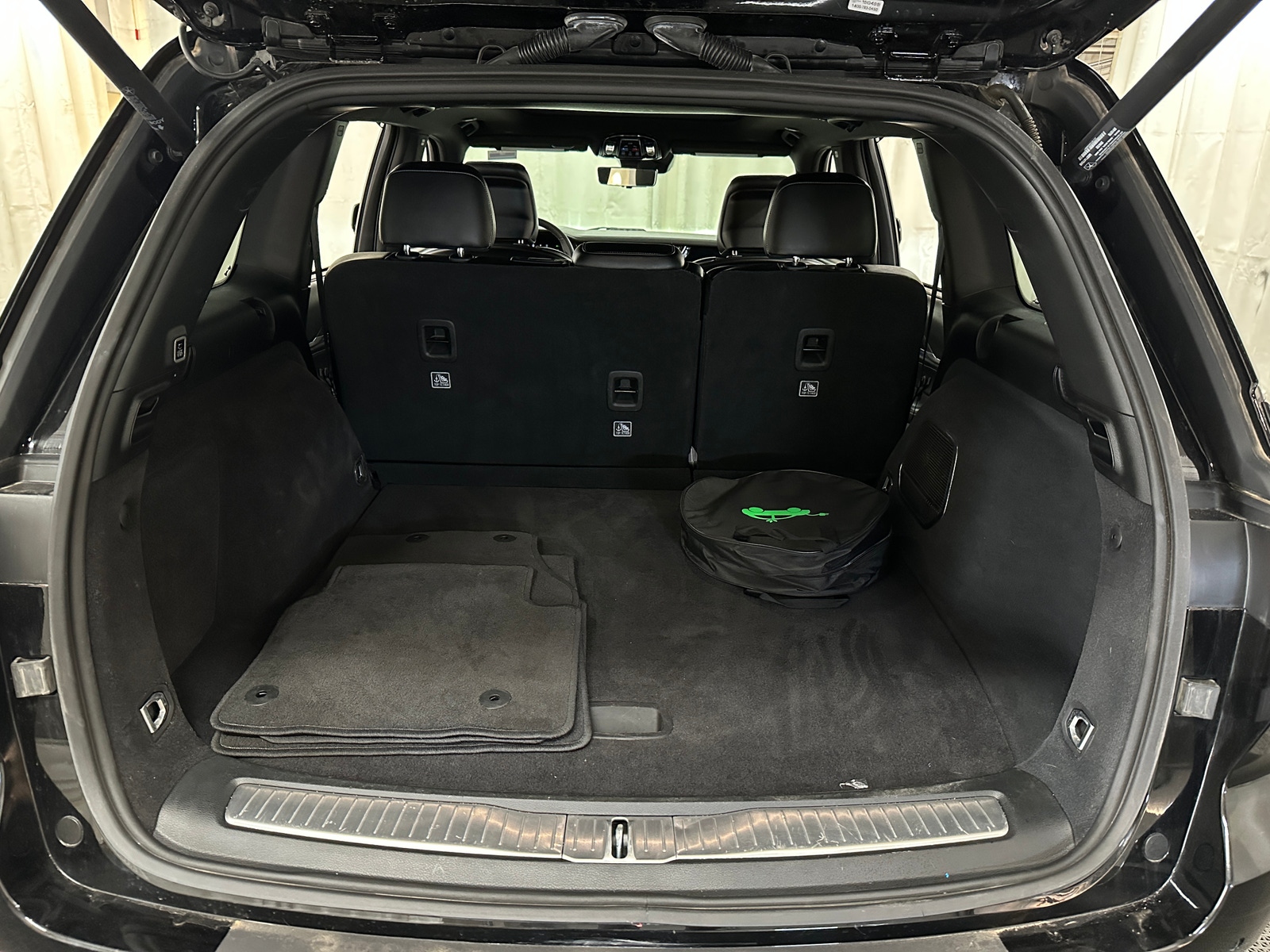 Thumbnail: 2023 Jeep Grand Cherokee - 6