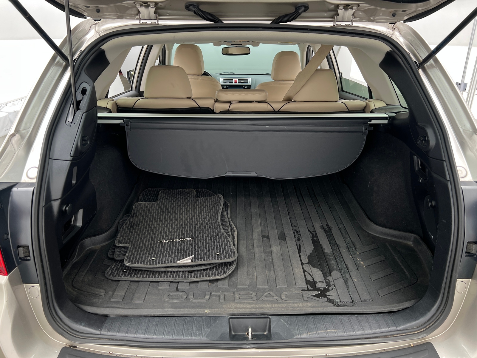 Thumbnail: 2016 Subaru Outback - 6