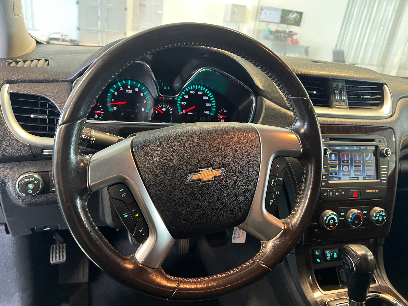 Thumbnail: 2017 Chevrolet Traverse - 5