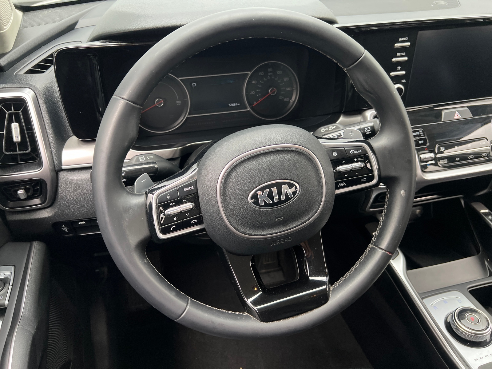 Thumbnail: 2021 Kia Sorento - 4