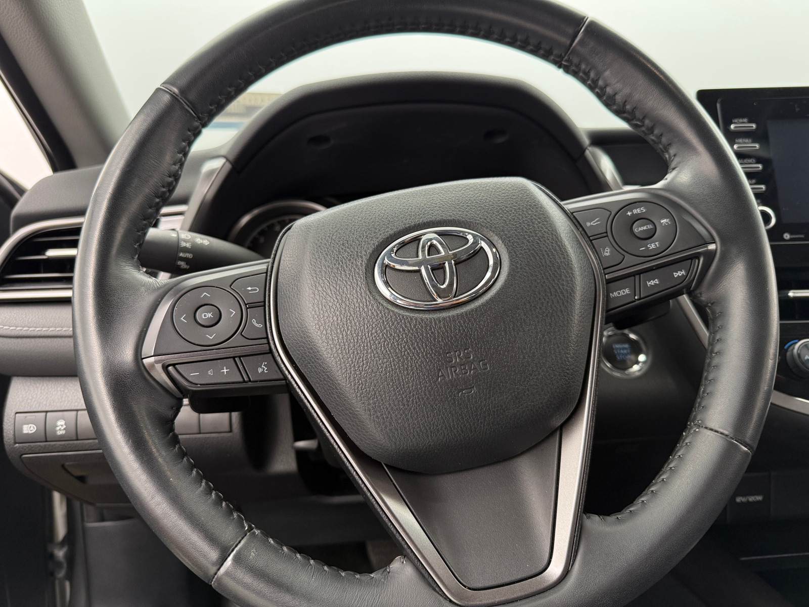 Thumbnail: 2022 Toyota Camry - 4