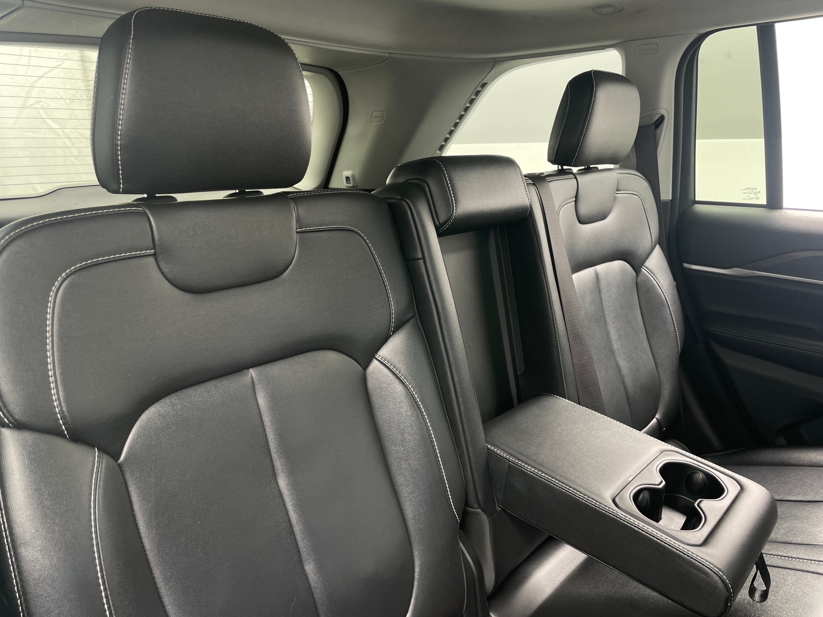 Thumbnail: 2023 Jeep Grand Cherokee - 5