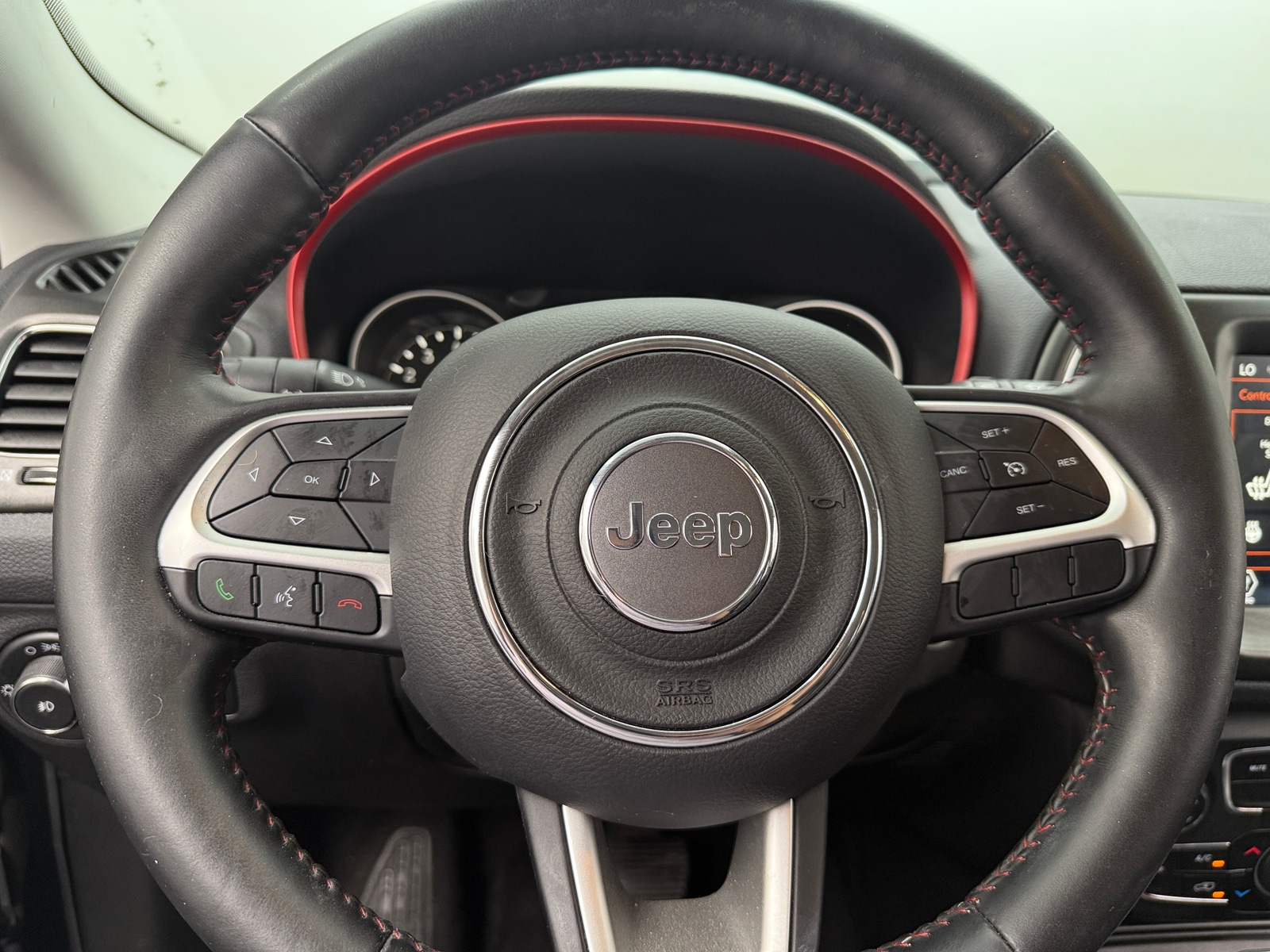 Thumbnail: 2018 Jeep Compass - 4