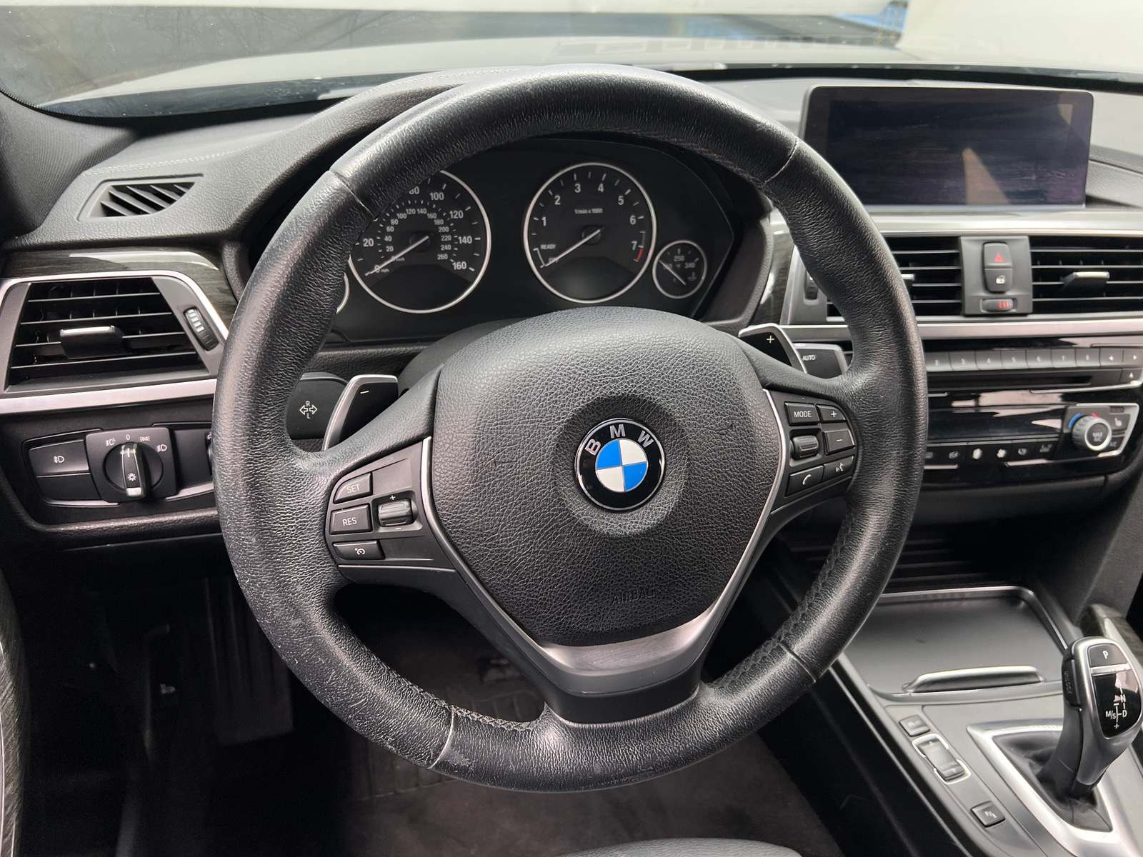 Thumbnail: 2018 BMW 3 Series - 4