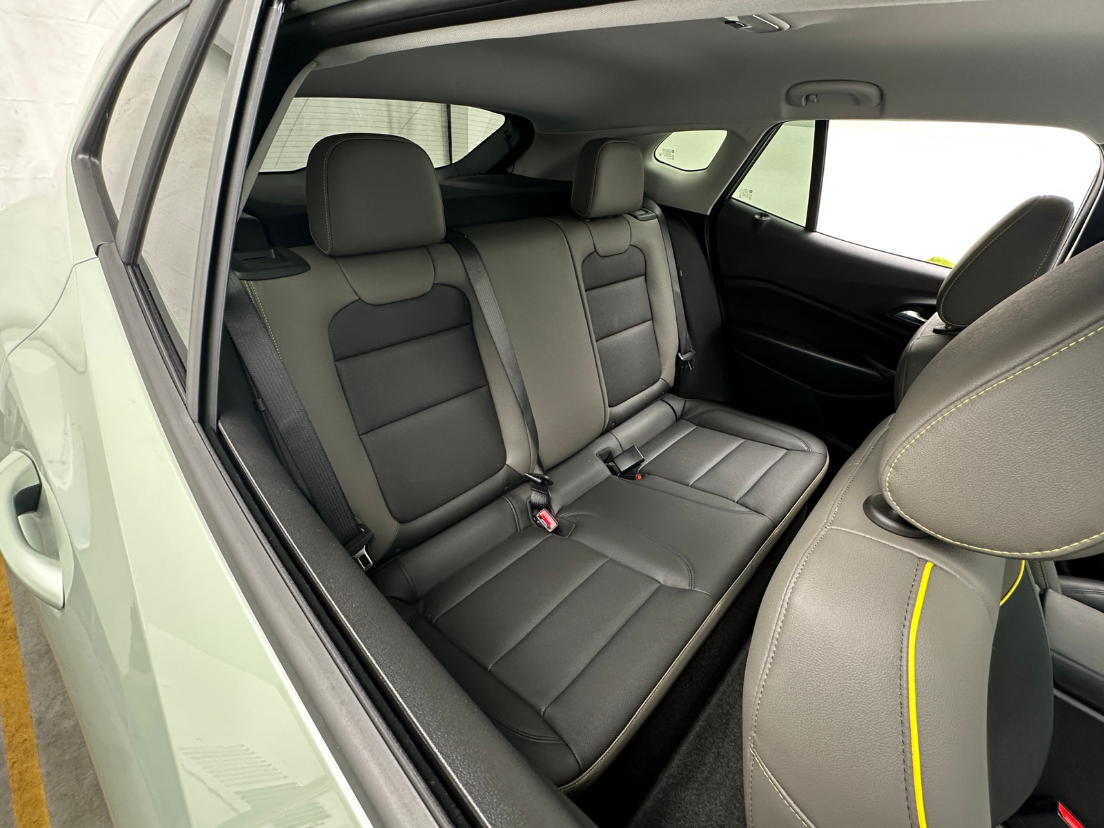 Thumbnail: 2025 Chevrolet Trax - 6