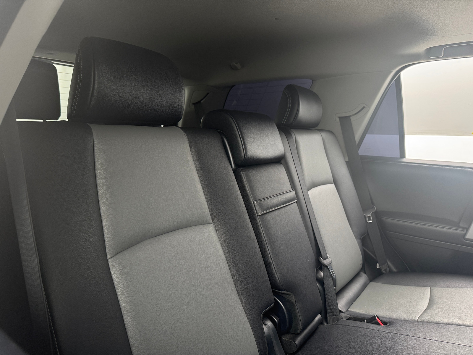 Thumbnail: 2018 Toyota 4Runner - 6