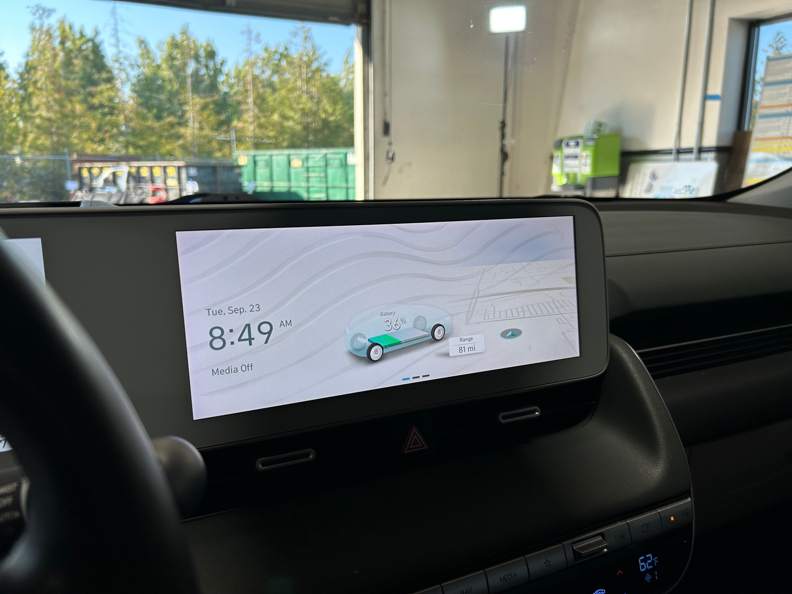 Thumbnail: 2022 Hyundai Ioniq 5 - 3