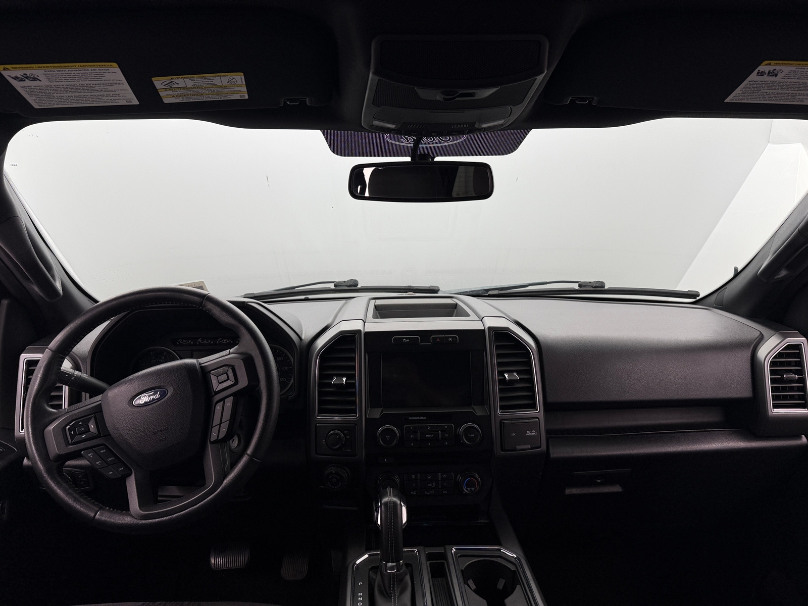 Thumbnail: 2018 Ford Econoline - 3
