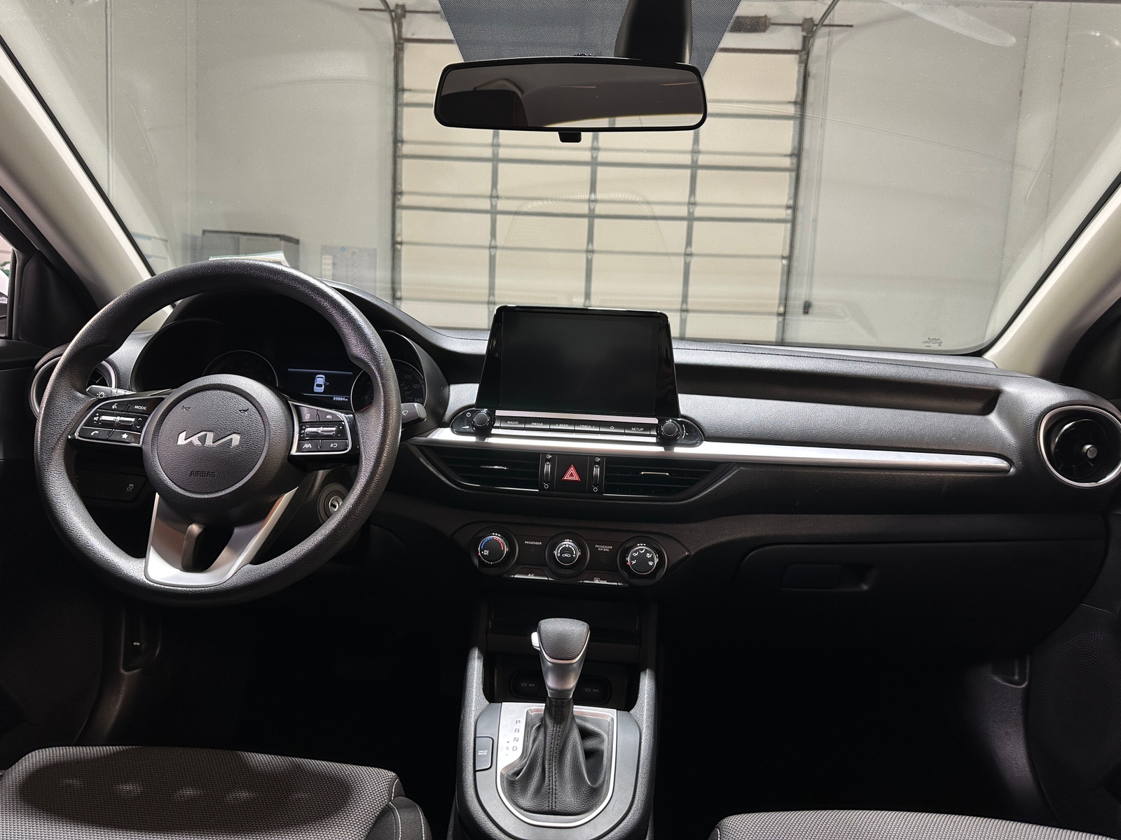 Thumbnail: 2023 Kia Forte - 3