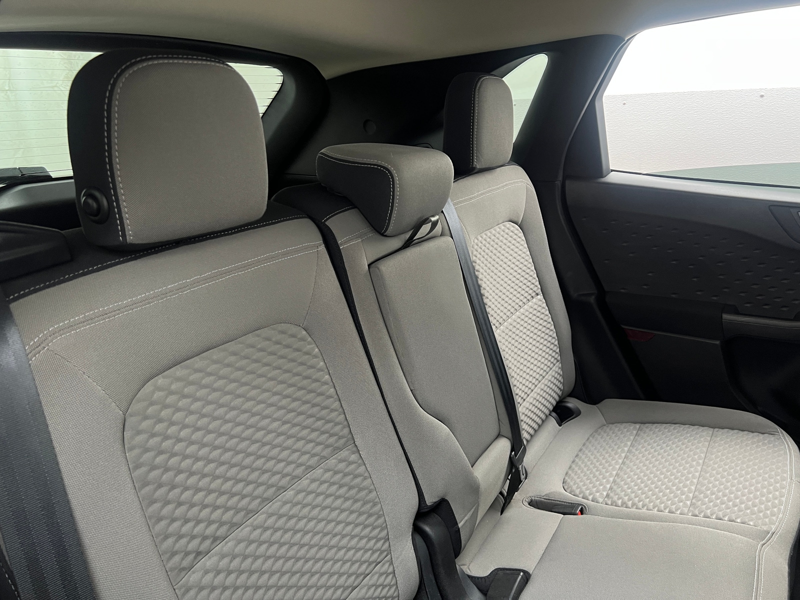 Thumbnail: 2020 Ford Escape - 6