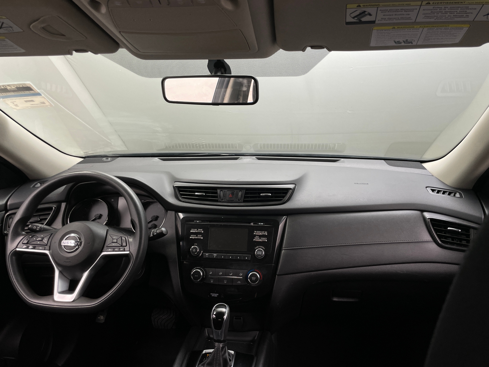 Thumbnail: 2017 Nissan Rogue - 3