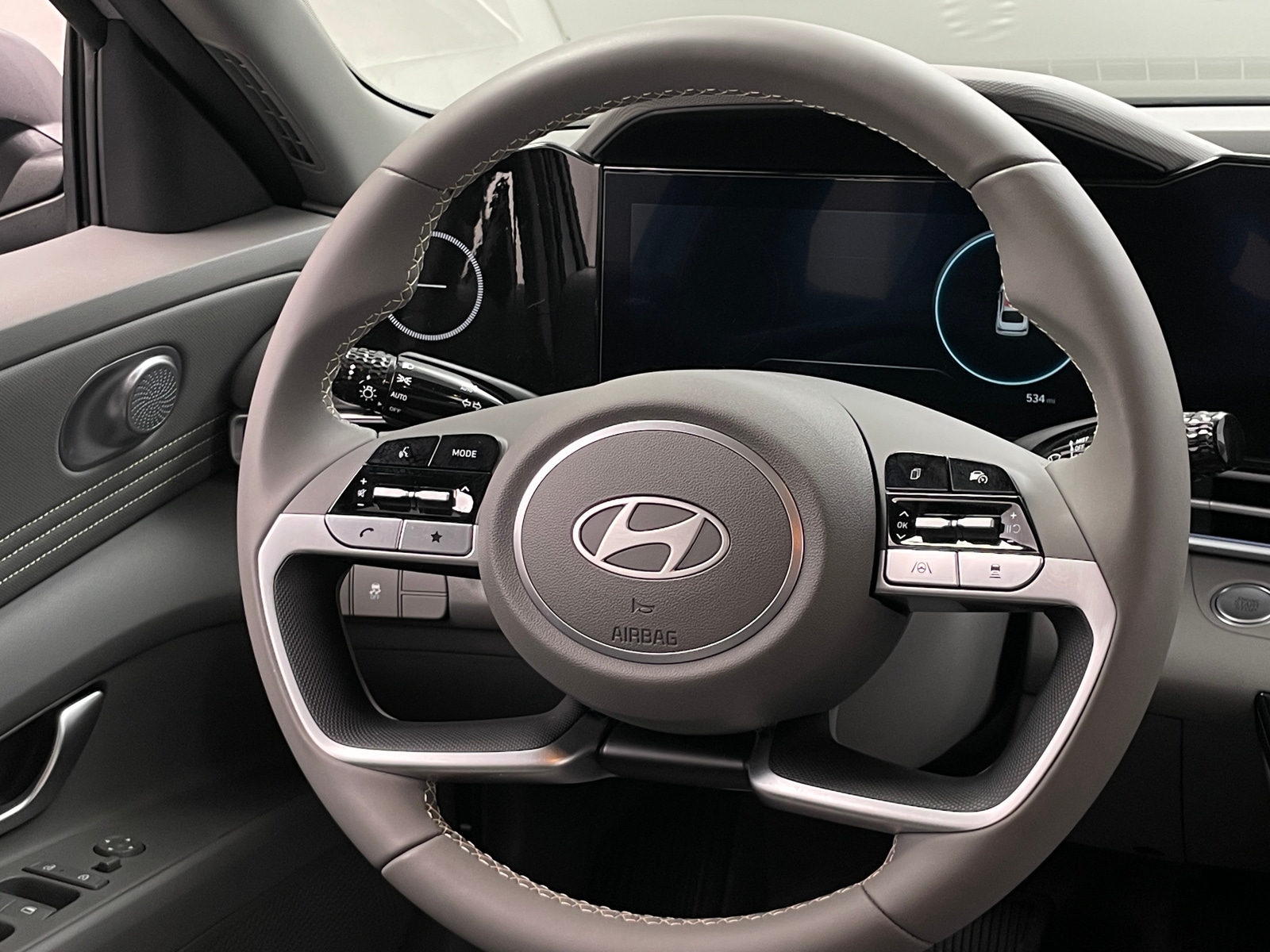 Thumbnail: 2025 Hyundai Elantra - 5