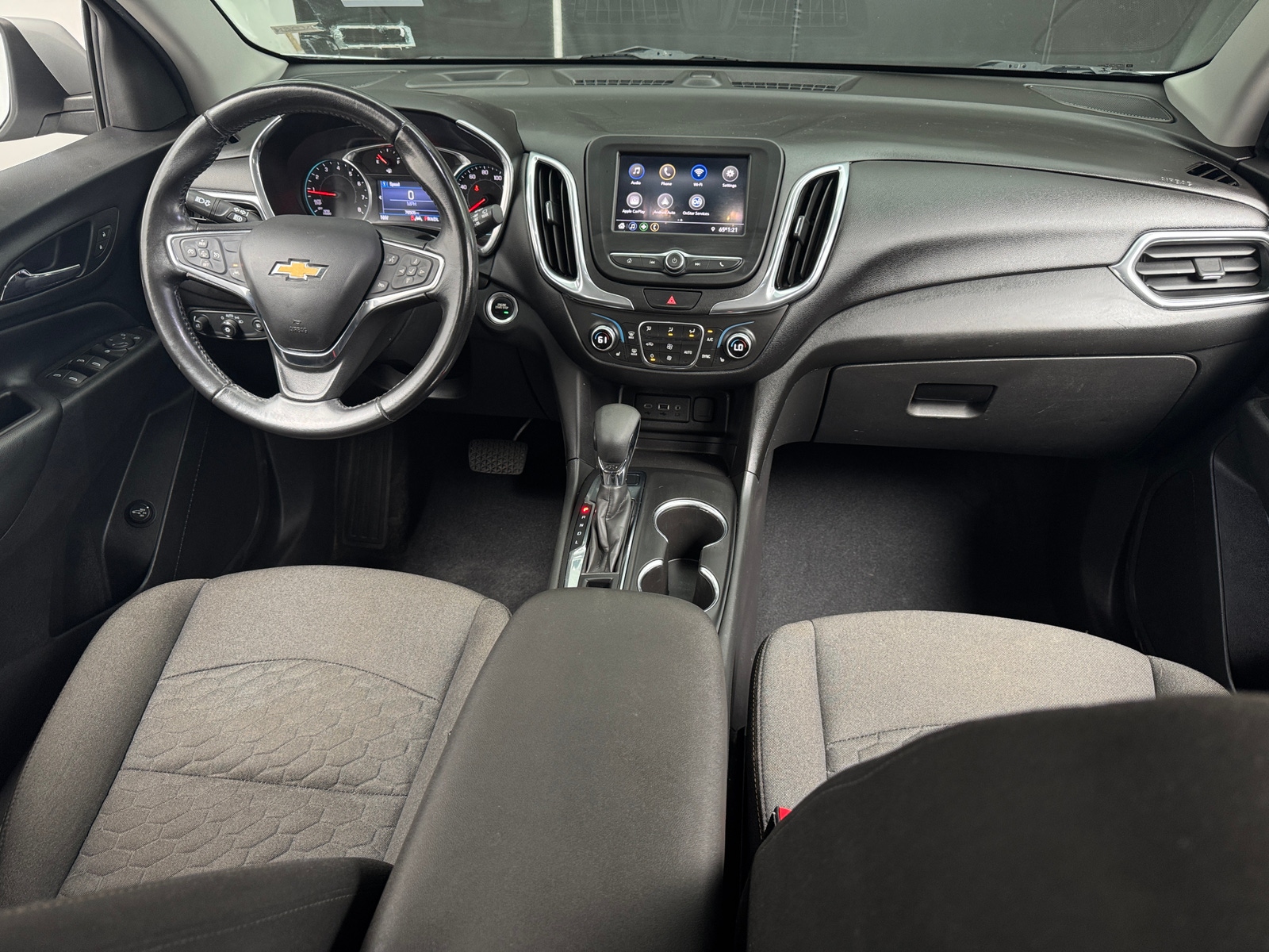 Thumbnail: 2020 Chevrolet Equinox - 3