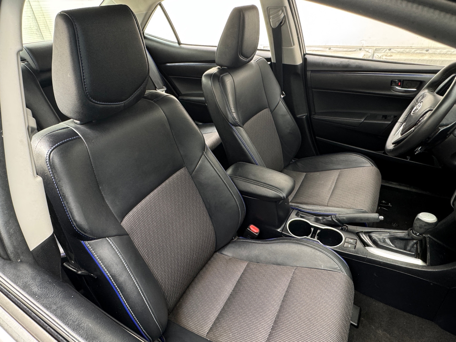 Thumbnail: 2018 Toyota Corolla - 2