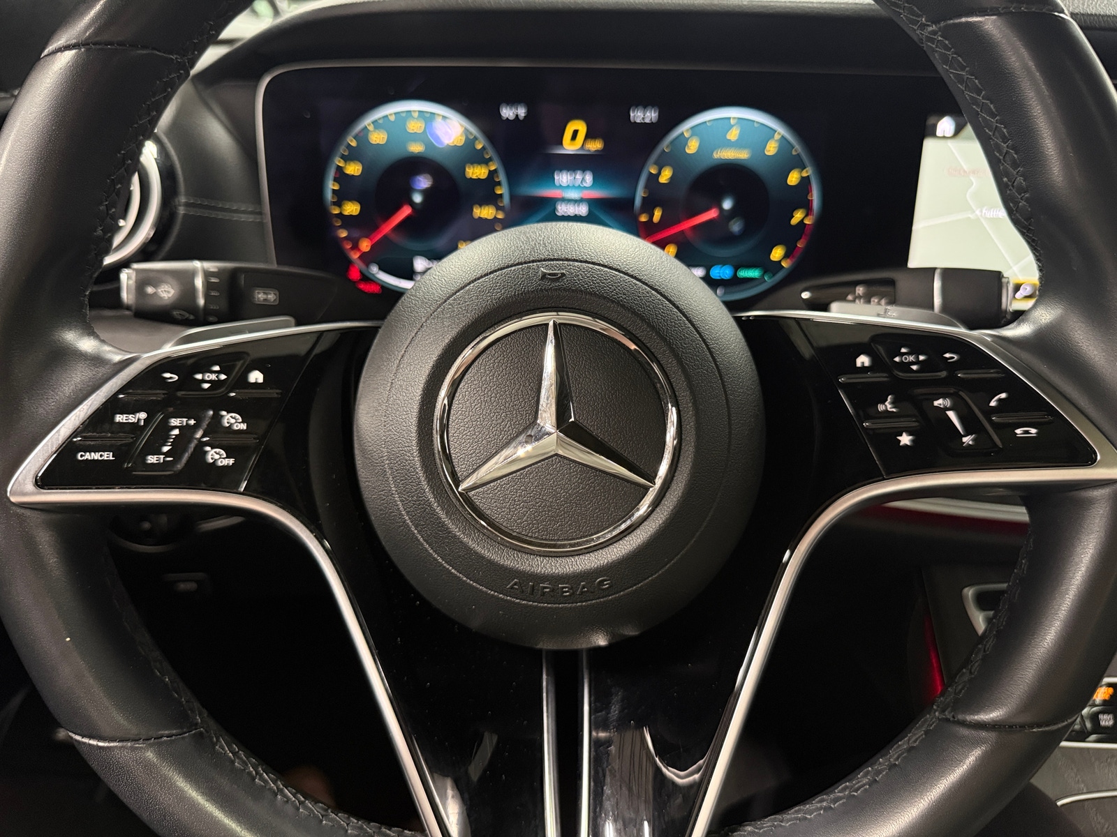Thumbnail: 2021 Mercedes-Benz E-Class - 4