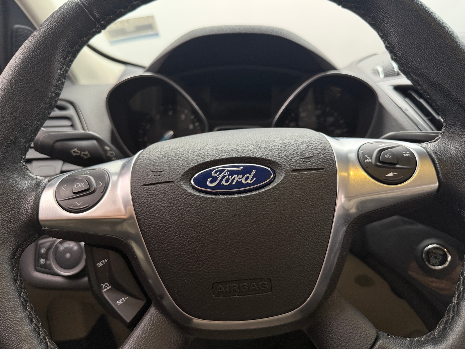 Thumbnail: 2016 Ford Escape - 4