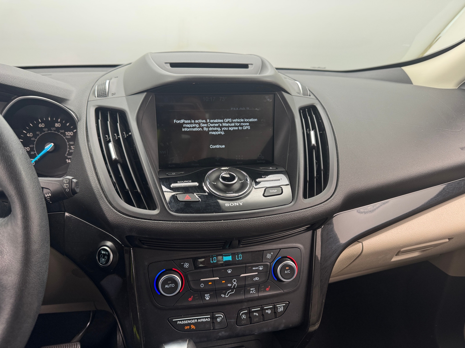 Thumbnail: 2018 Ford Escape - 3
