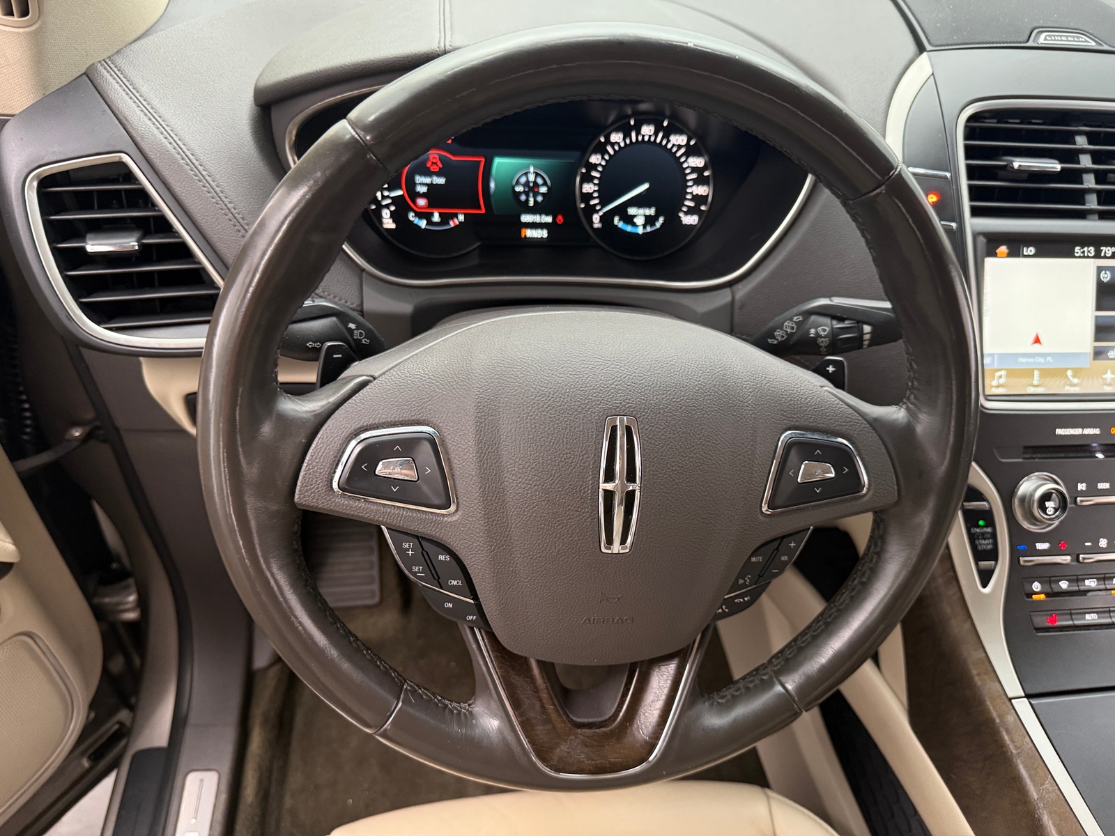 Thumbnail: 2018 Lincoln MKX - 4
