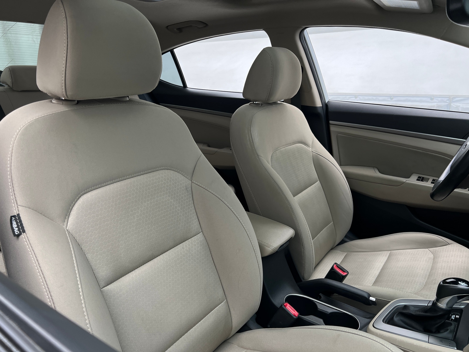 Thumbnail: 2017 Hyundai Elantra - 2