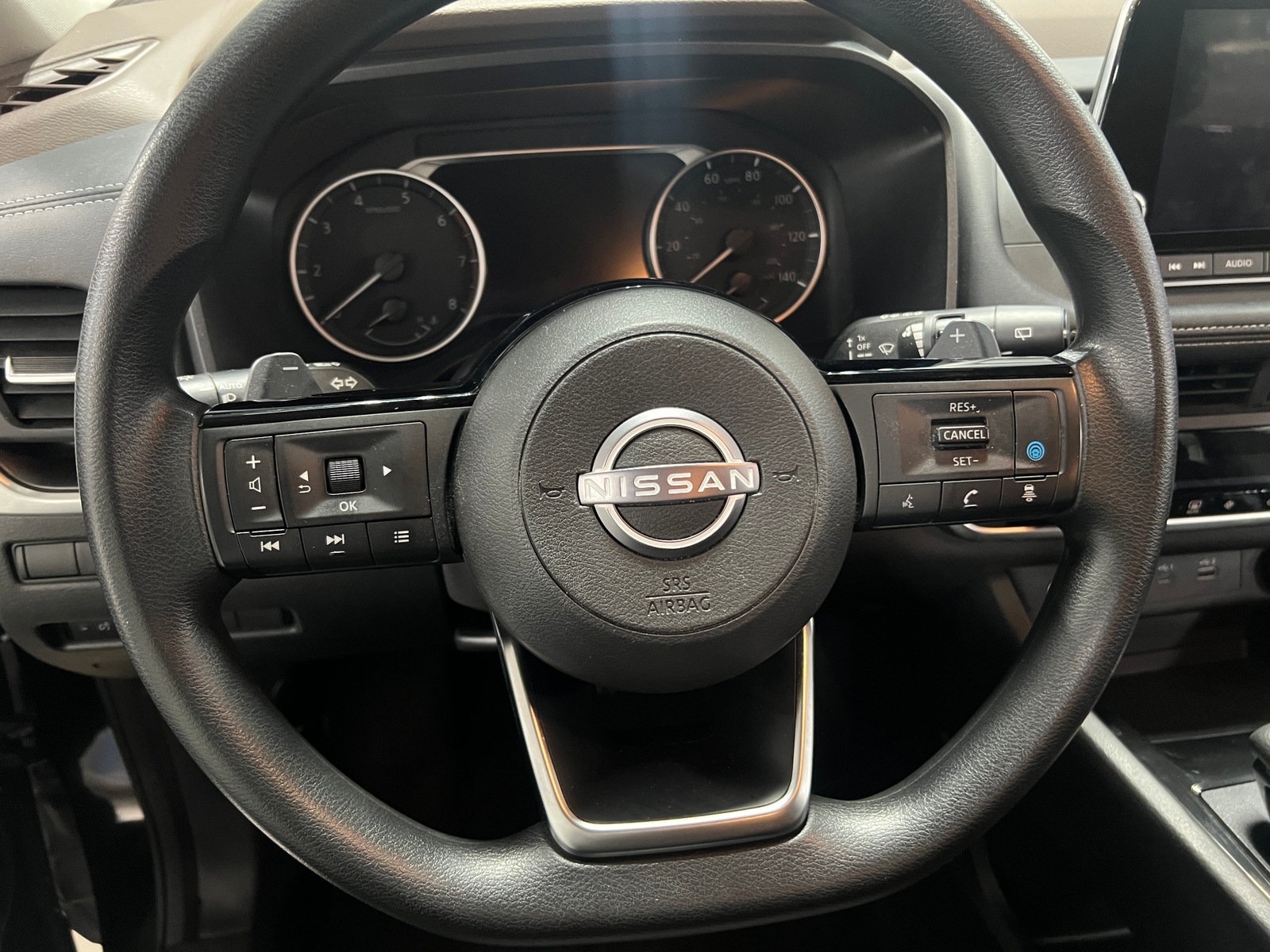 Thumbnail: 2023 Nissan Rogue - 5