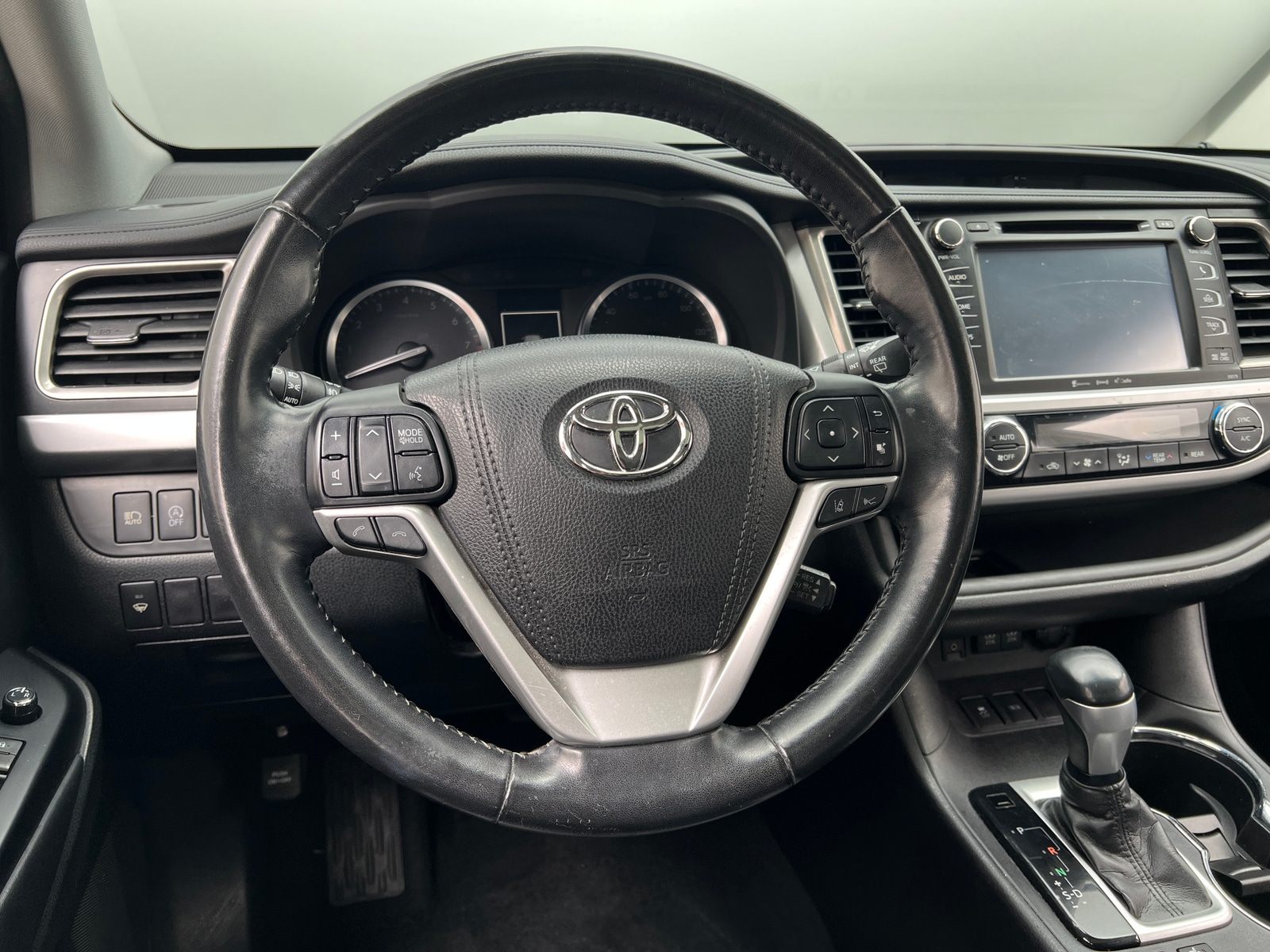 Thumbnail: 2018 Toyota Highlander - 4