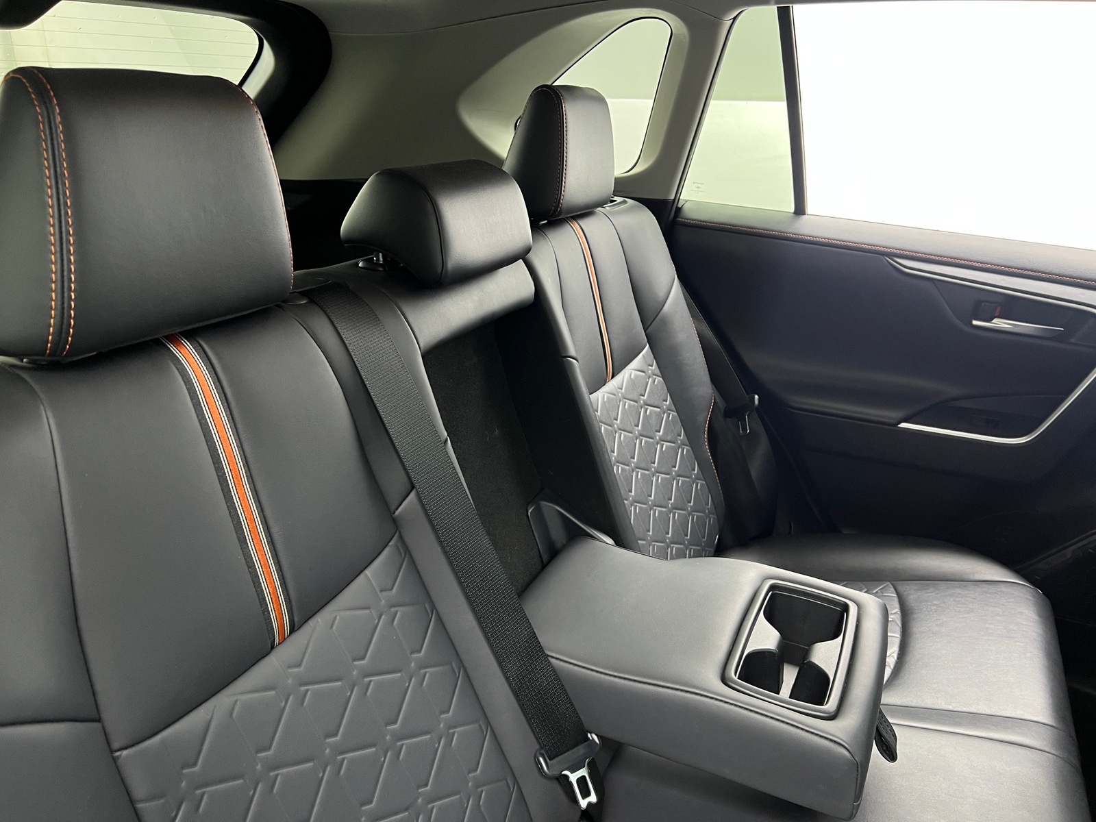Thumbnail: 2019 Toyota RAV4 - 5