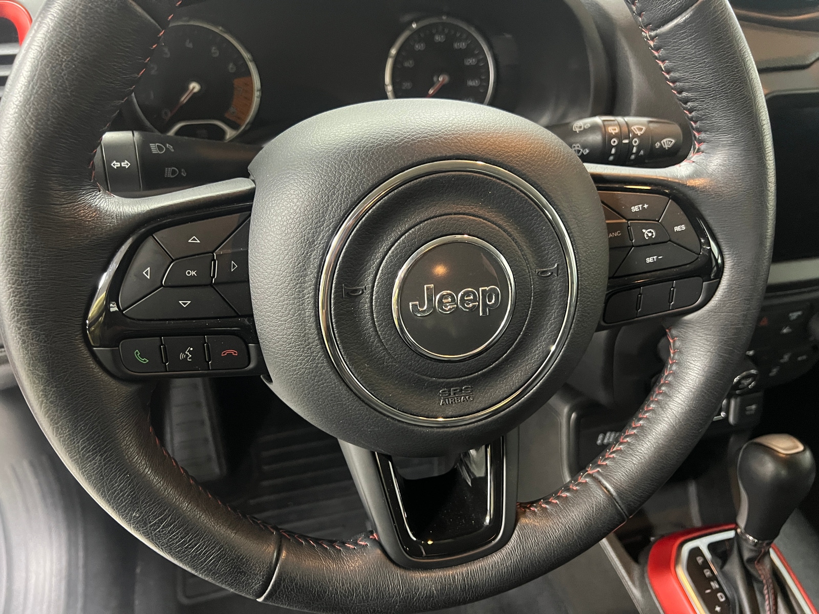 Thumbnail: 2022 Jeep Renegade - 4