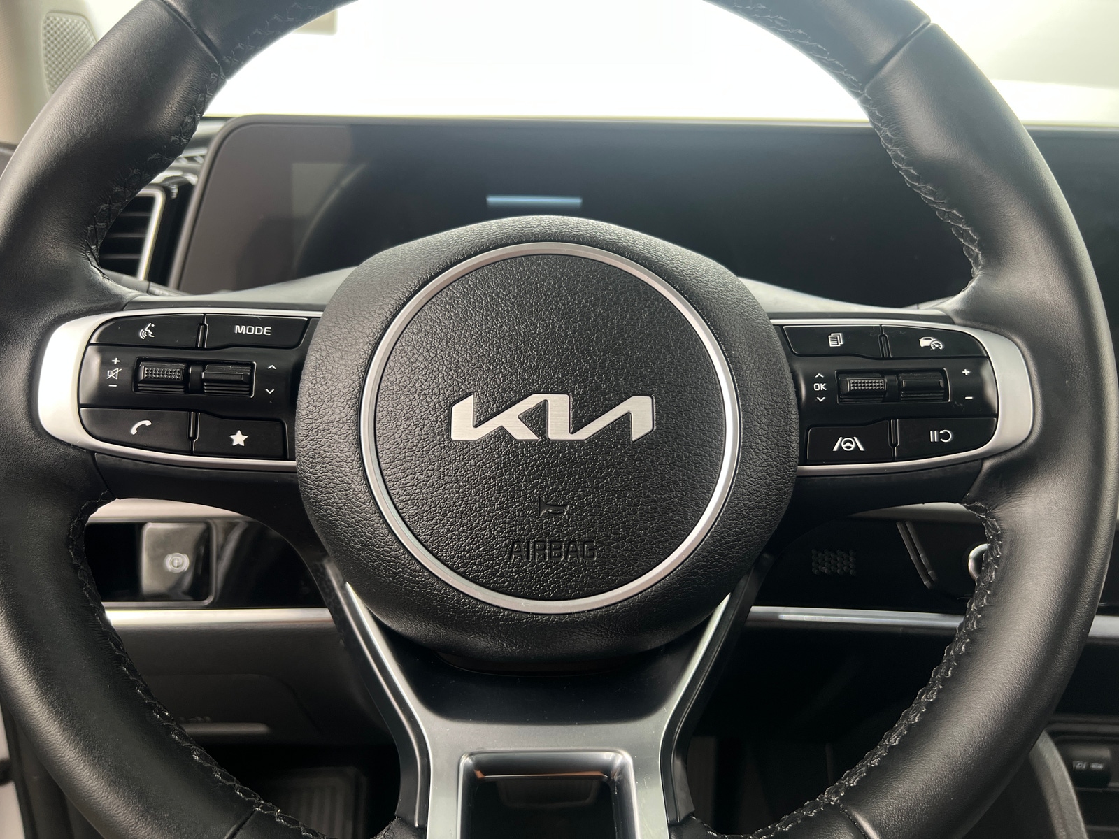 Thumbnail: 2025 Kia Sportage - 4