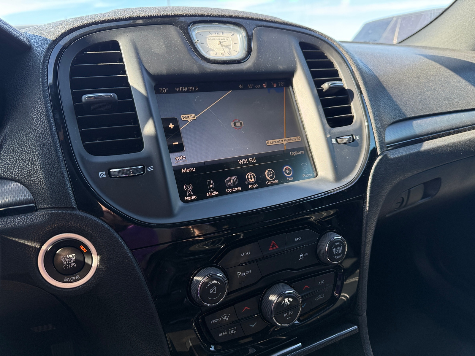 Thumbnail: 2016 Chrysler 300 - 3