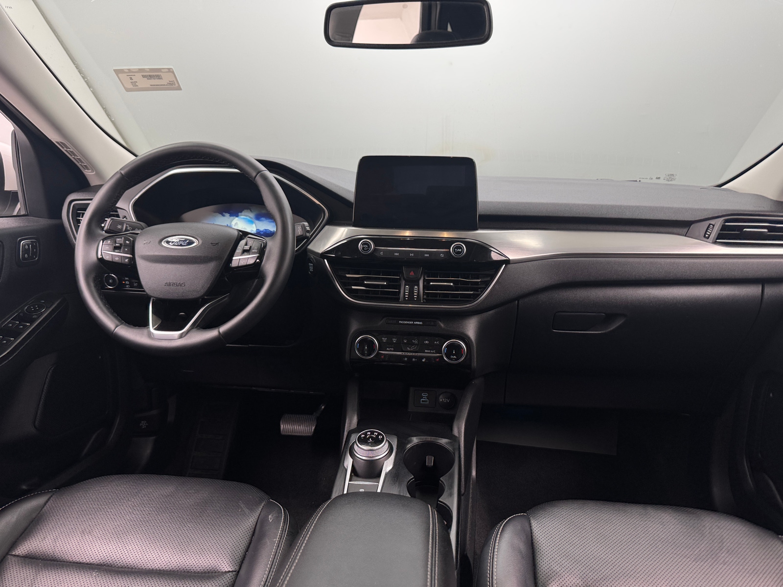 Thumbnail: 2022 Ford Escape - 3