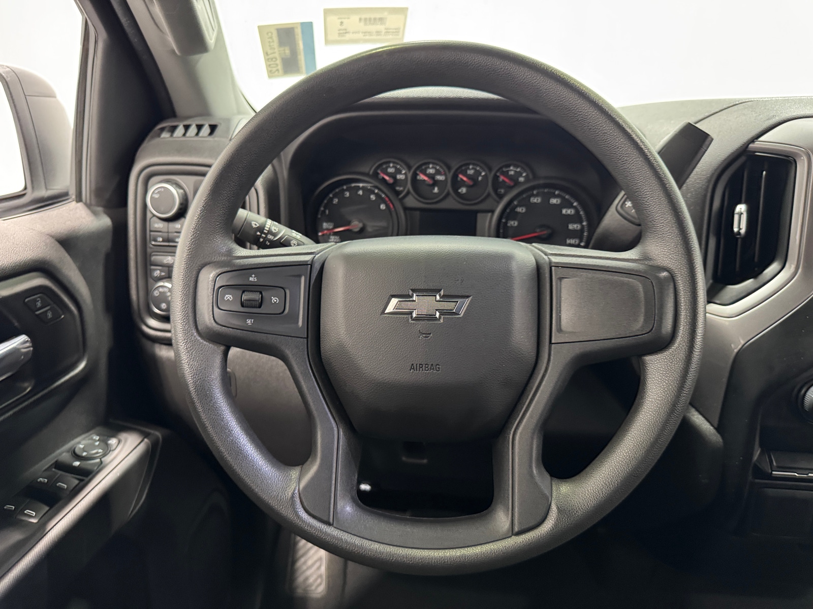 Thumbnail: 2022 Chevrolet Silverado 1500 - 5