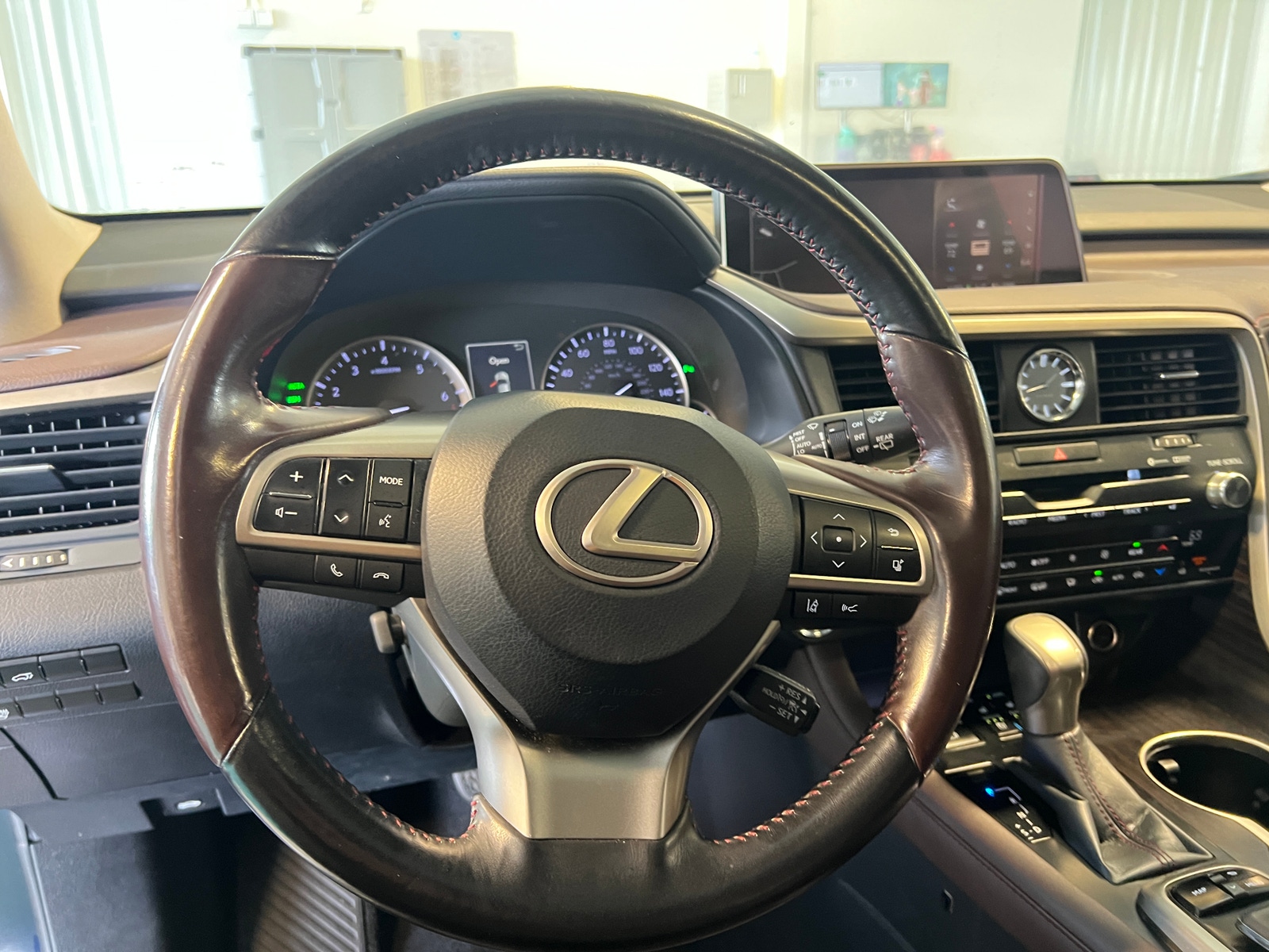 Thumbnail: 2018 Lexus RX - 4