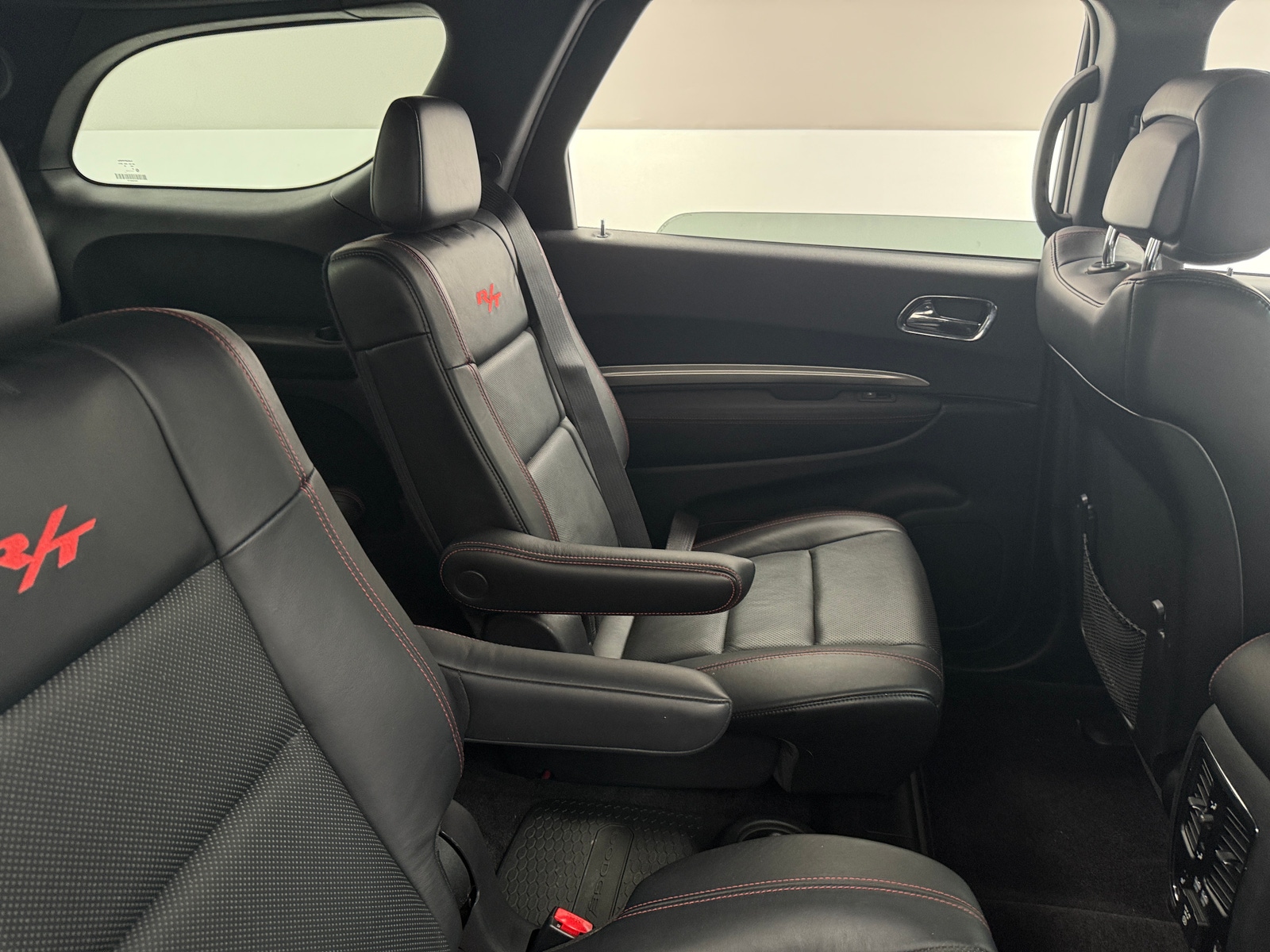 Thumbnail: 2016 Dodge Durango - 5