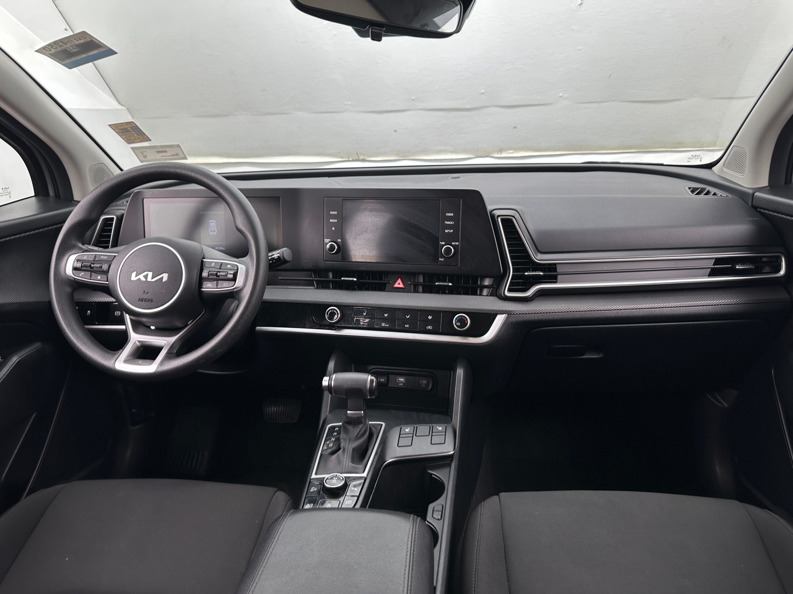 Thumbnail: 2024 Kia Sportage - 3