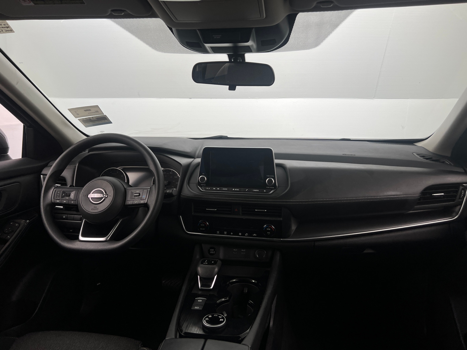 Thumbnail: 2024 Nissan Rogue - 3