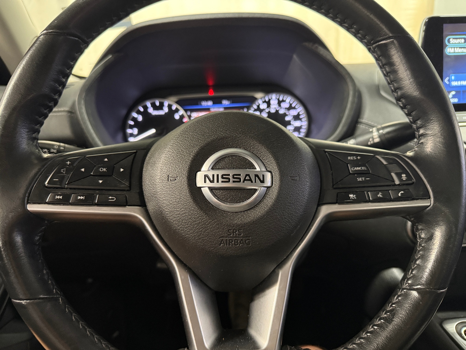 Thumbnail: 2022 Nissan Sentra - 5