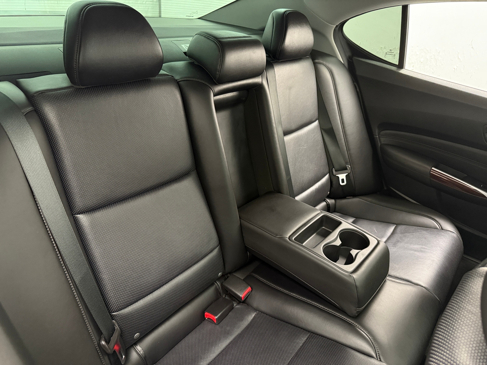 Thumbnail: 2015 Acura TLX - 5