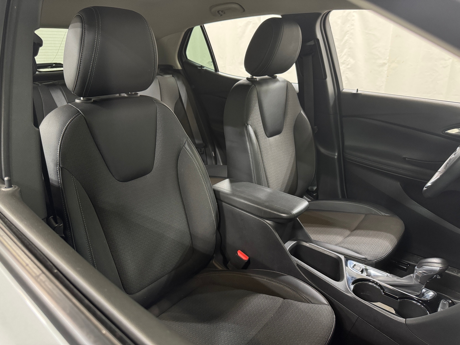 Thumbnail: 2023 Buick Encore GX - 2