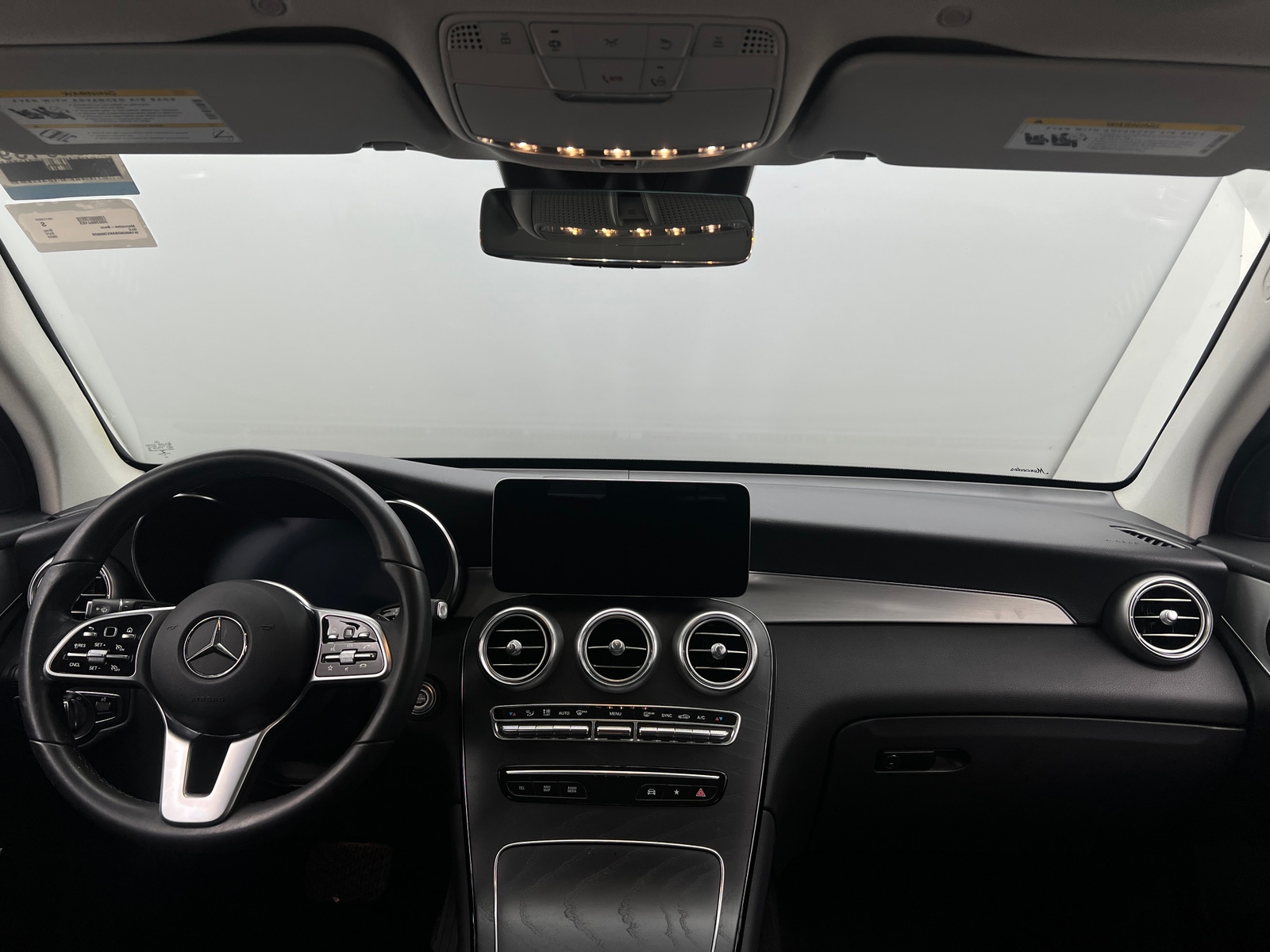 Thumbnail: 2022 Mercedes-Benz GLC - 2