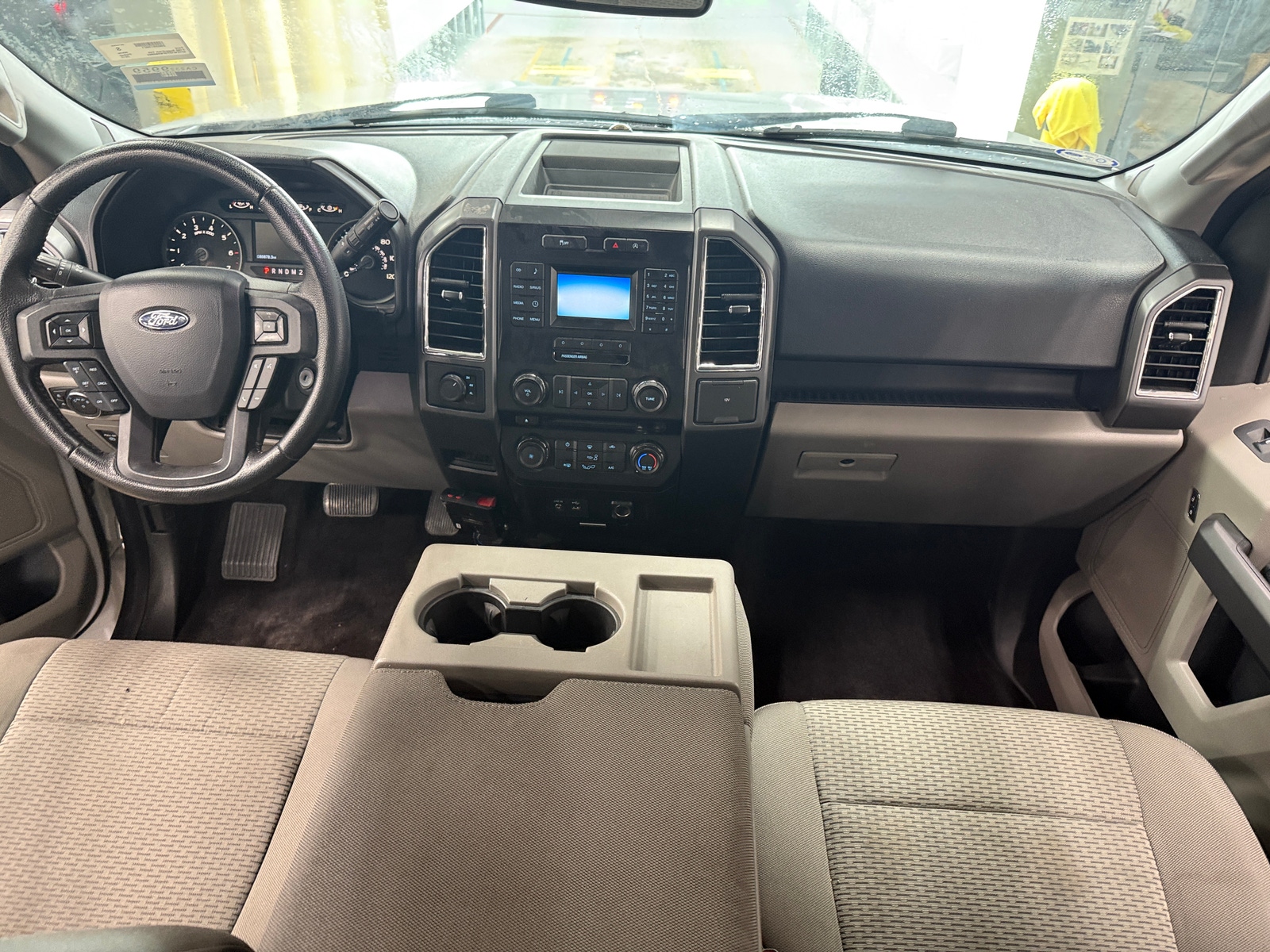 Thumbnail: 2015 Ford Econoline - 3