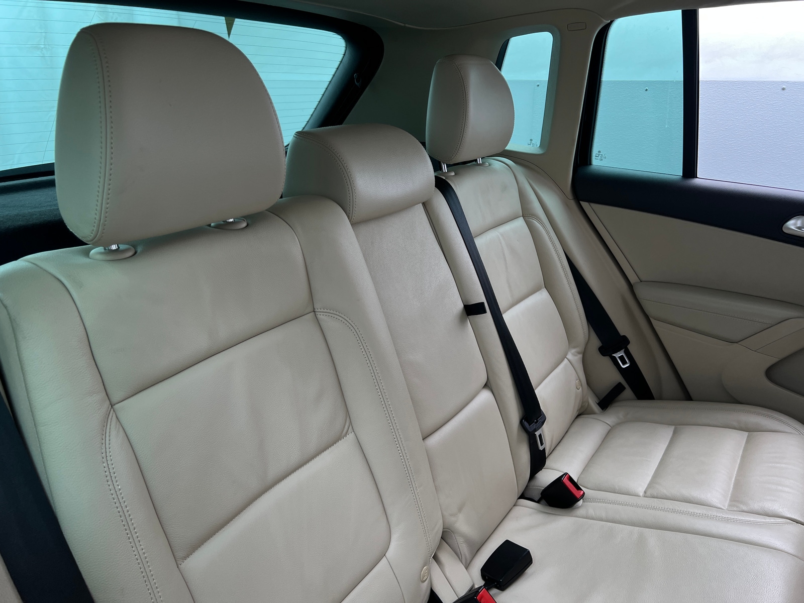 Thumbnail: 2017 Volkswagen Tiguan - 5