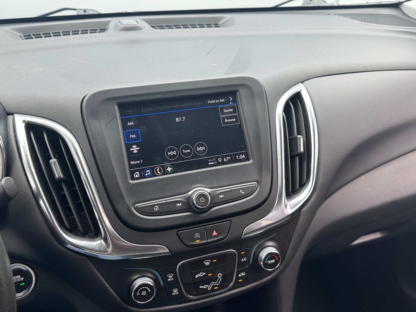 Thumbnail: 2023 Chevrolet Equinox - 4
